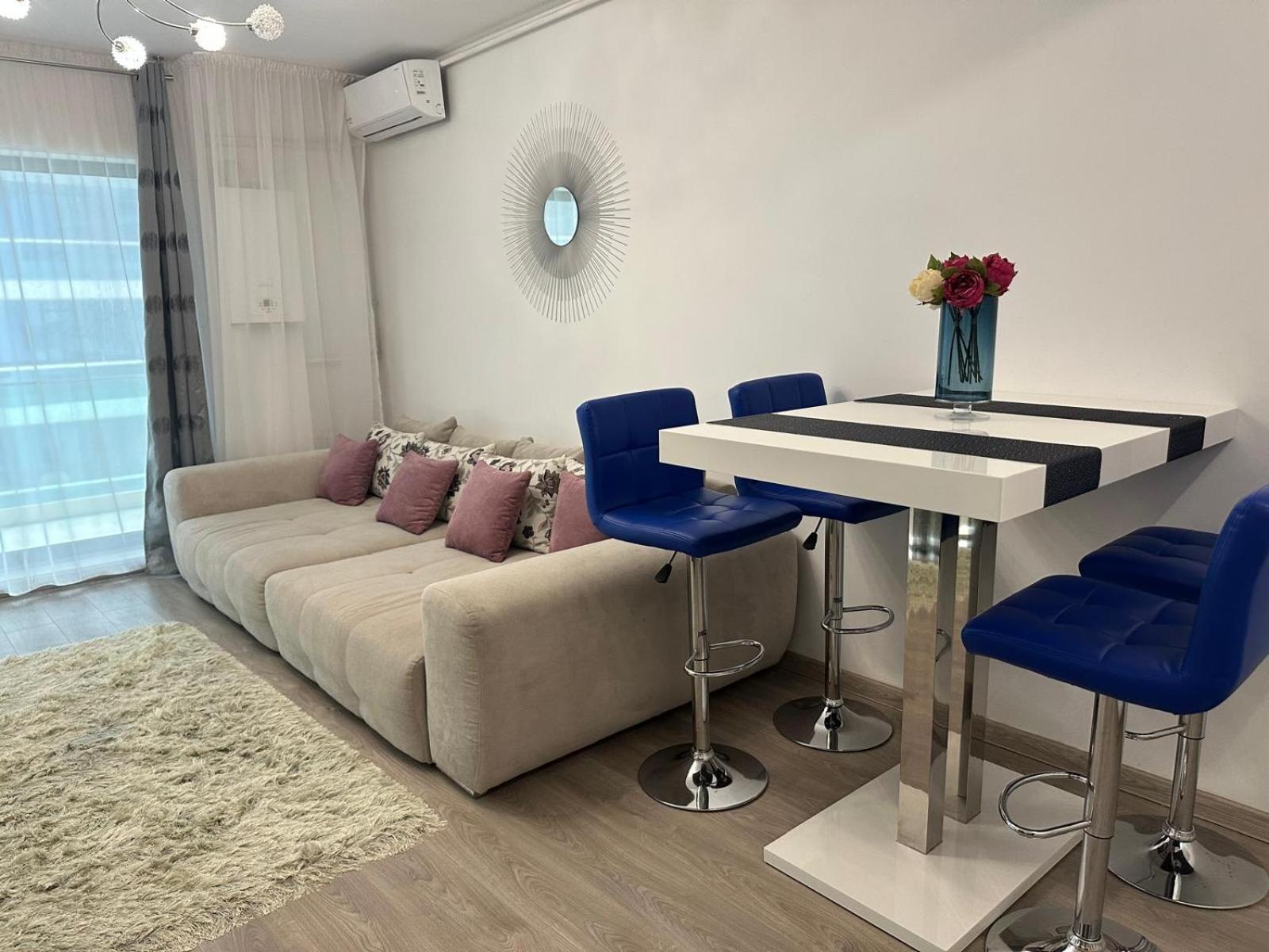 Sea View Luxury Apartament Năvodari Екстериор снимка